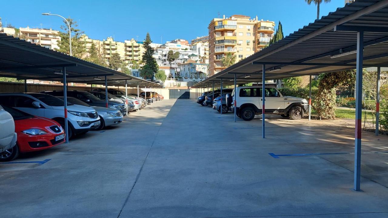 Apartamento La playa “ Free Parking “ Apartment Torremolinos Bagian luar foto