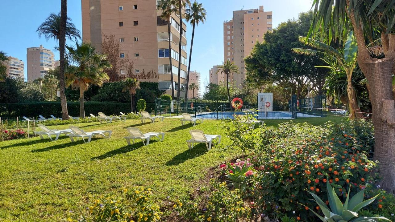 Apartamento La playa “ Free Parking “ Apartment Torremolinos Bagian luar foto