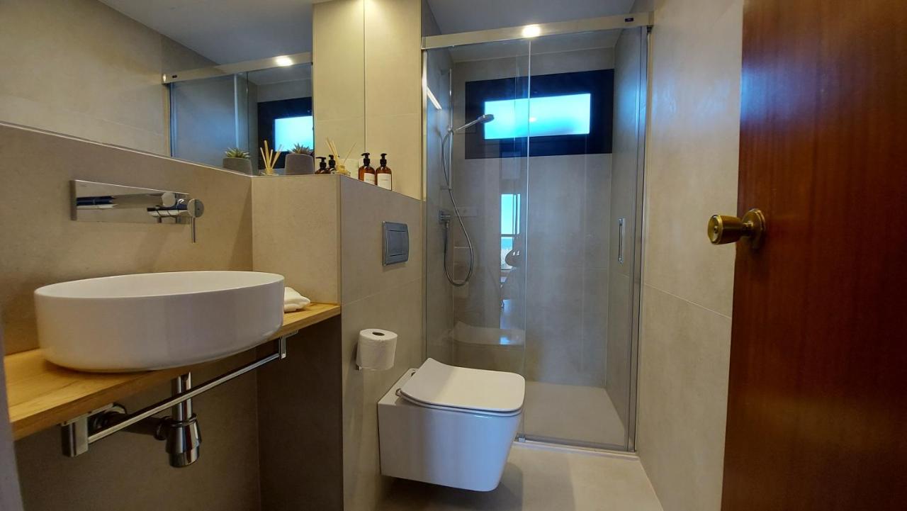 Apartamento La playa “ Free Parking “ Apartment Torremolinos Bagian luar foto